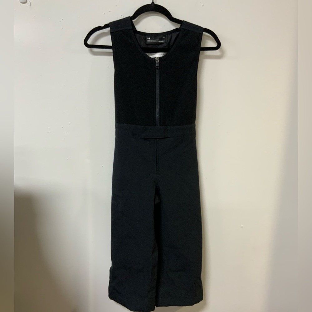 Under Armour black snow pants new with